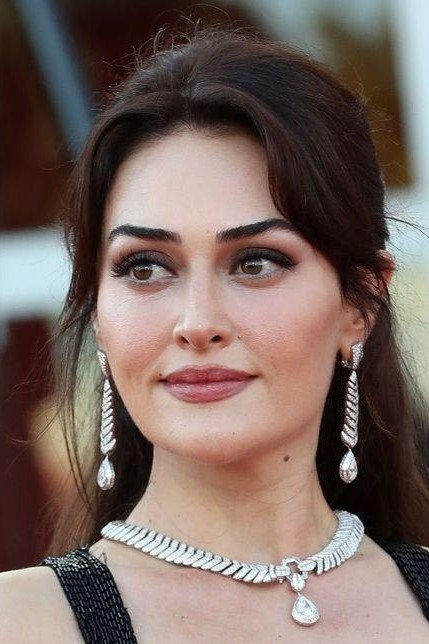 Esra Bilgi&ccedil;