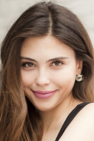 Dilara Aks&uuml;yek